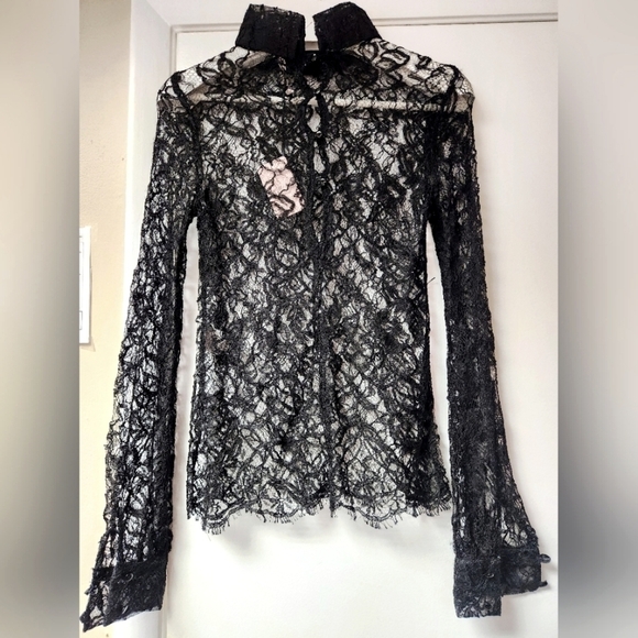 VALENTINO R.E.D BLACK FLORAL LACE LONG SLEEVE HIGH NECK BACK BUTTON BLOUSE M 42. - Picture 4 of 17